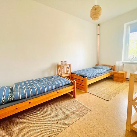"Mts-Haus Zettemin" - 2 Familienfreundliche Ferienwohnungen In Mecklenburg Екстериор снимка